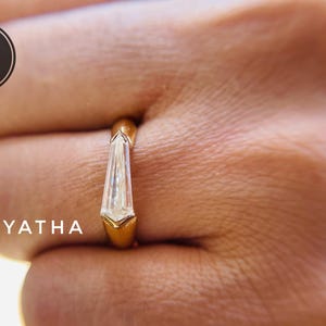 1.29 CT Kite Cut Moissanite Engagement Ring, Antique Wedding Ring, Vintage Kite Cut Moissanite, Bridal Set Ring, Anniversary Gifts