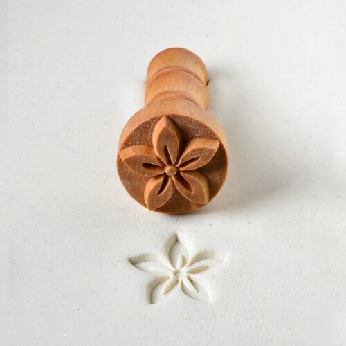 Pottery Hand Roller / Clay Texture Tool Leaves R02 Etsy