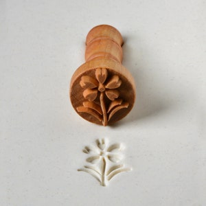 Pottery Stamp / Clay Texture Tool - Daisy Love Flower S08