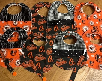 Baltimore Orioles Bibs With Pacifier Buddy