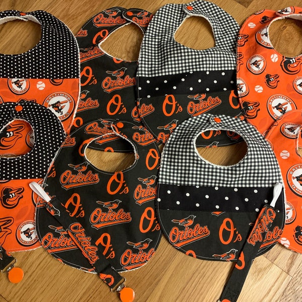 Baltimore Orioles Bibs With Pacifier Buddy