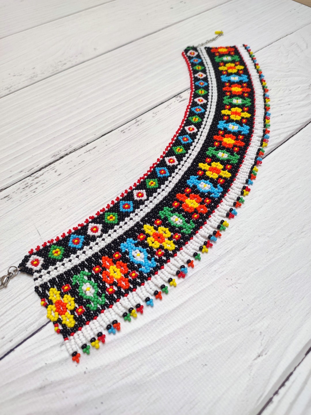 Traditional Ukrainian Bead Necklace. National Necklace of Ukraine