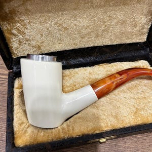 MEERSCHAUM REVERSE CALABASH