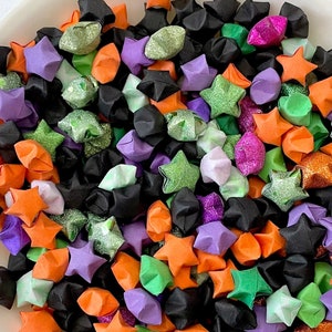 Halloween Origami Stars Scoop, Bulk Origami Stars, Japanese Wishing Stars, Black, Spooky, Green,Glow In the Dark, Purple, Orange,Hand-Folded