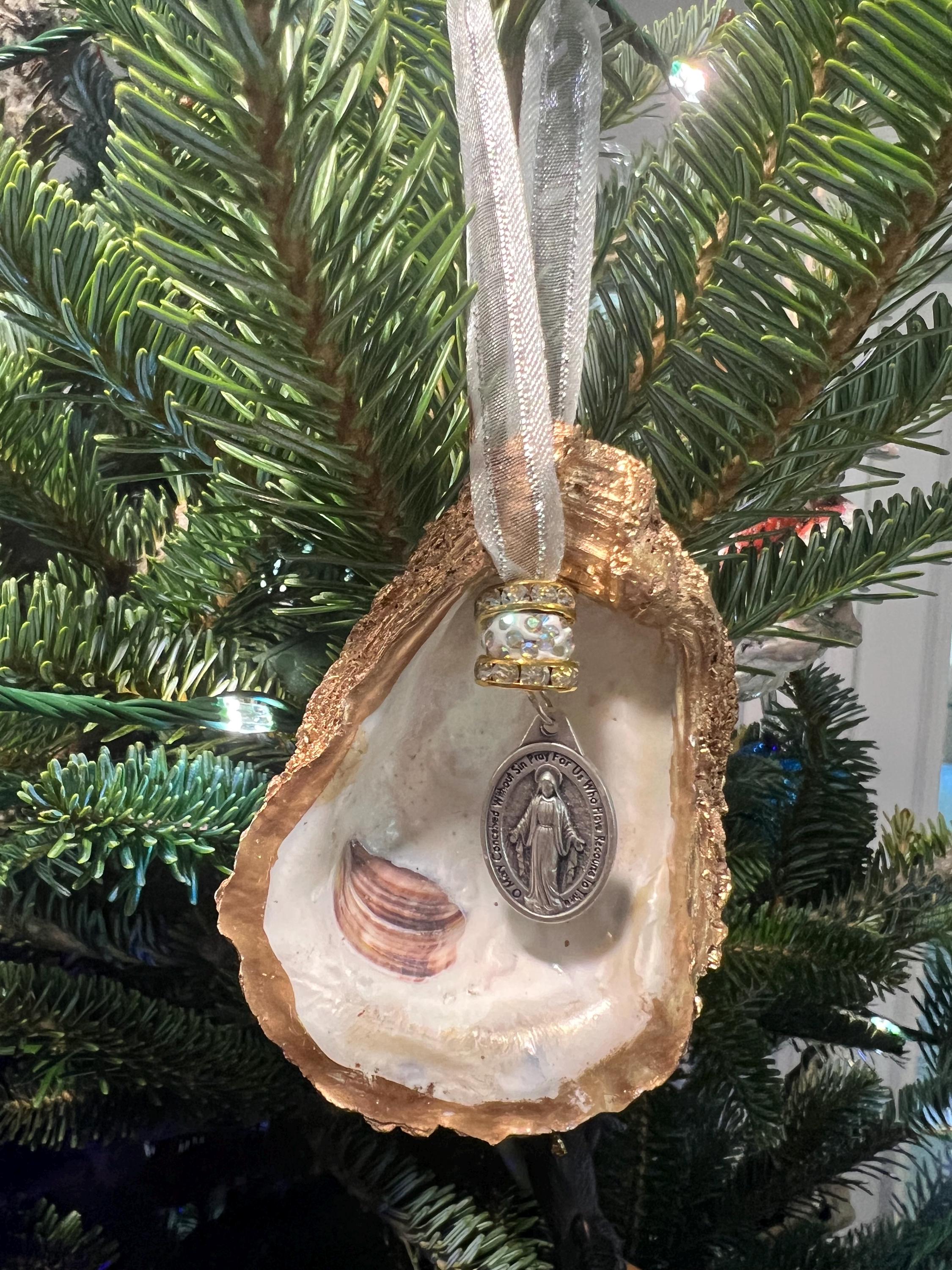 Virgin Mary Shell Blessed Mother, Virgin Mary Oyster Shell Ornament - Etsy