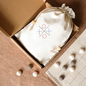 Ceramic Gomoku Game, Five in a row, XOXO, Ceramic Board Game, Gift Box Game