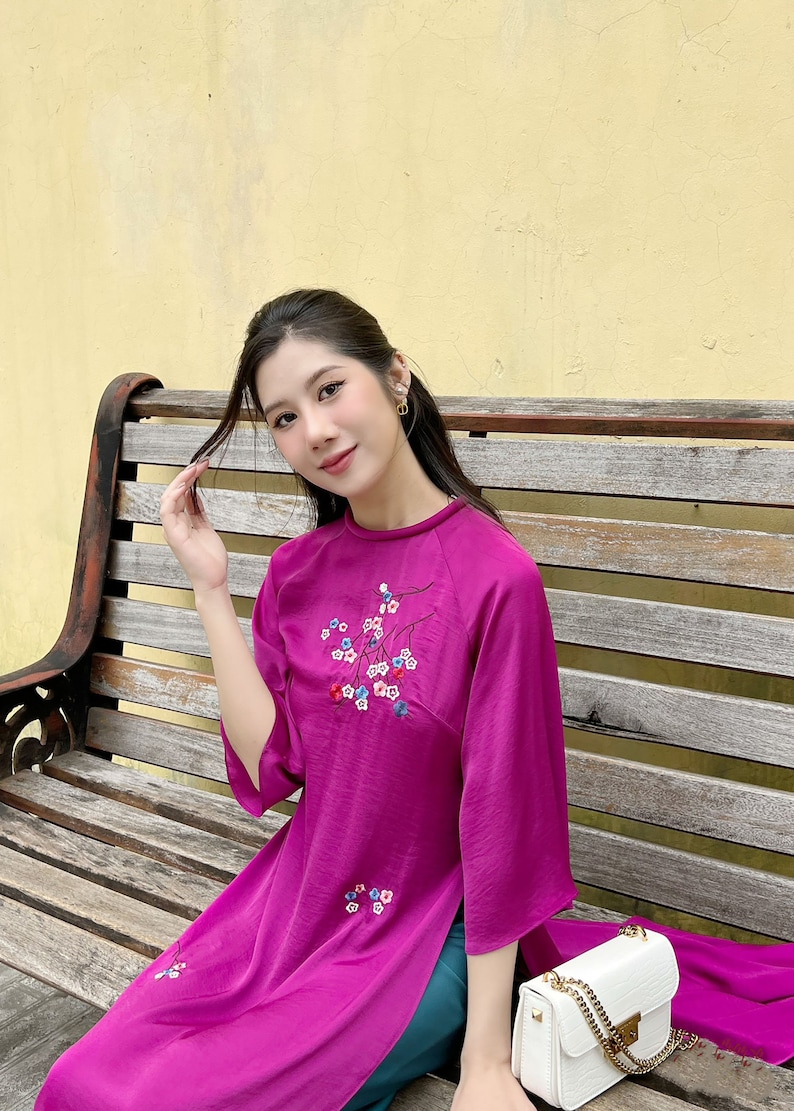 CHI Vietnamese Traditional Ao Dai for Women, Ao Dai for Girls, Ao Dai Vietnam, Embroidery Ao Dai Set Purple