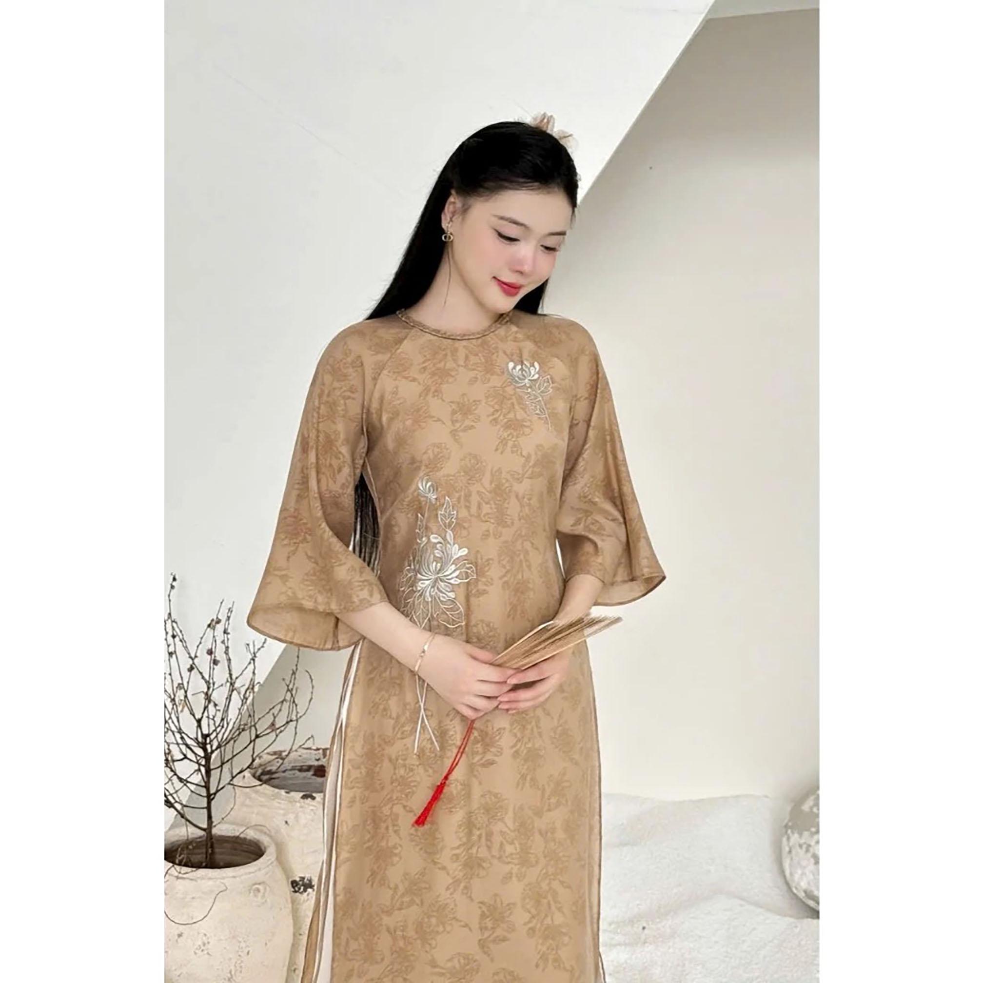 DIEP Vietnamese Floral Embroidered Ao Dai for Women, Ao Dai for Girls, Ao Dai Vietnam, Embroidery Ao Dai with Double Layers