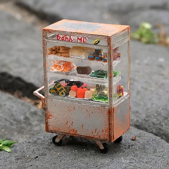 ミニチュア  屋台ベトナム風 ベトナムパン屋台、新鮮な果物屋台、魚団子屋台、ベトナムギフト