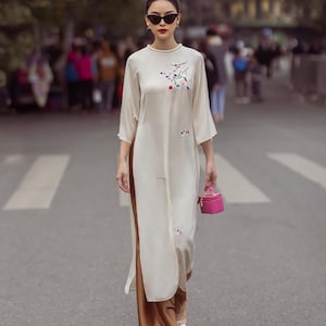 CHI Vietnamese Traditional Ao Dai for Women, Ao Dai for Girls, Ao Dai Vietnam, Embroidery Ao Dai Set Beige