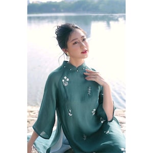 YEN Vietnamese Floral Embroidered Ao Dai for Women, Ao Dai for Girls, Ao Dai Vietnam, Embroidery Ao Dai with Double Layers