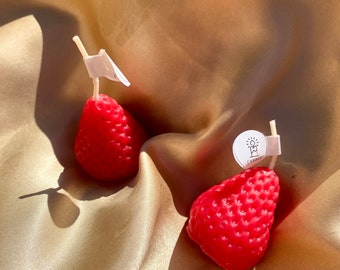 Strawberry Candle