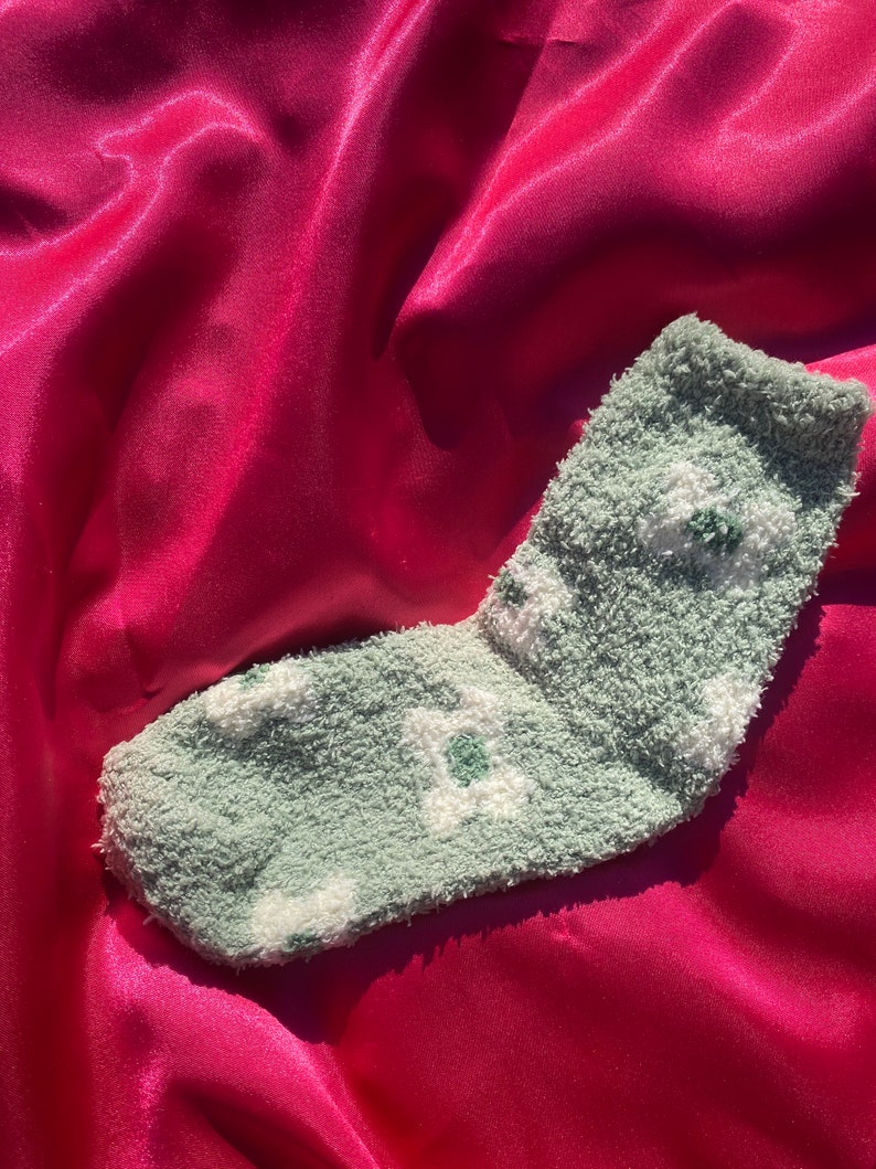 Green Flower Fuzzy Socks - Etsy
