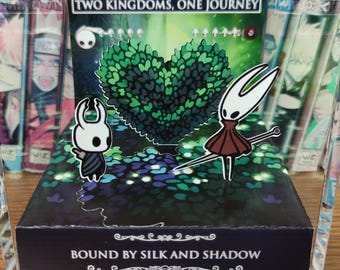 Customizable Hollow Knight Anniversary Silksong Diorama Cube – Hollow Knight & Hornet Scene, Handmade 3D Crystal Display, Retro Gaming Decor