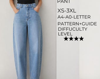 Puede incluir: Pantalones tipo globo de mezclilla azul claro con cintura alta, bolsillos delanteros y cierre de botones. El texto dice: BALLOON PANT, XS-3XL, A4-A0-LETTER, PATTERN+GUIDE, DIFFICULTY LEVEL, seguido de cuatro iconos de estrellas negras.