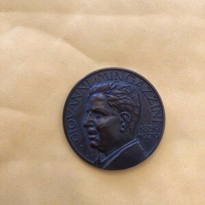 Vintage 1961 7th International Congress of Neurology Rome Medal