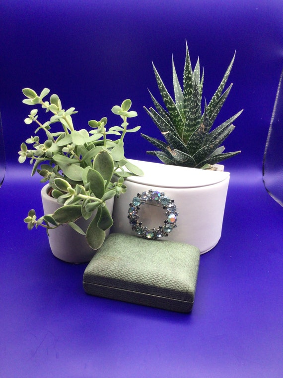 vintage karu arke rhinestone - Gem