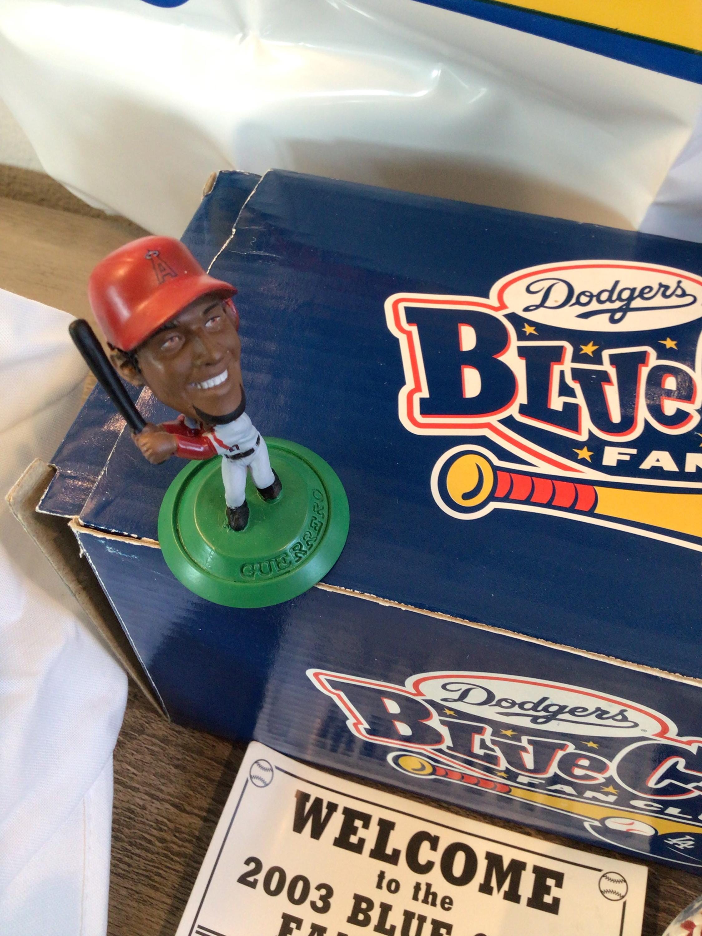 2003 Dodgers Blue Crew Fan Club Game Day Giveaway Box of