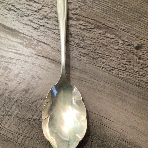 Meriden Silverplate Co. Shell Sugar Spoon
