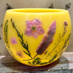 Beeswax Luminary Long Lasting Pressed Flower Decor Anniversary Birthday Housewarming Memorial Gift Beeswax Globe Candle Floral Decor