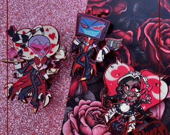Vee’s Maid Cafe Enamel Pin Set
