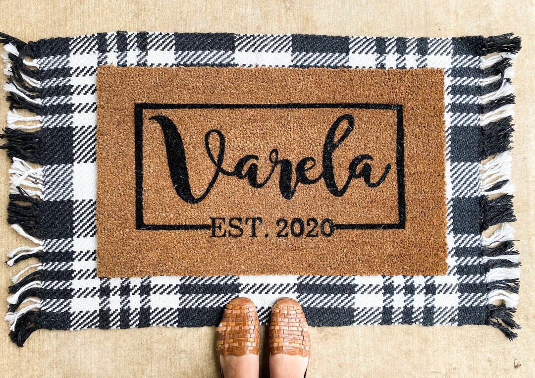 Last Name & EST Date Doormat Housewarming Gift Family Name Doormat