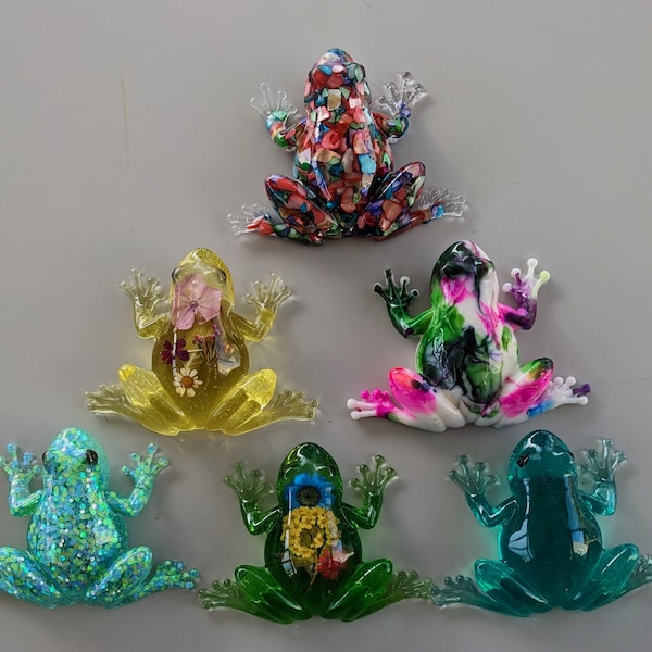 Resin Frogs