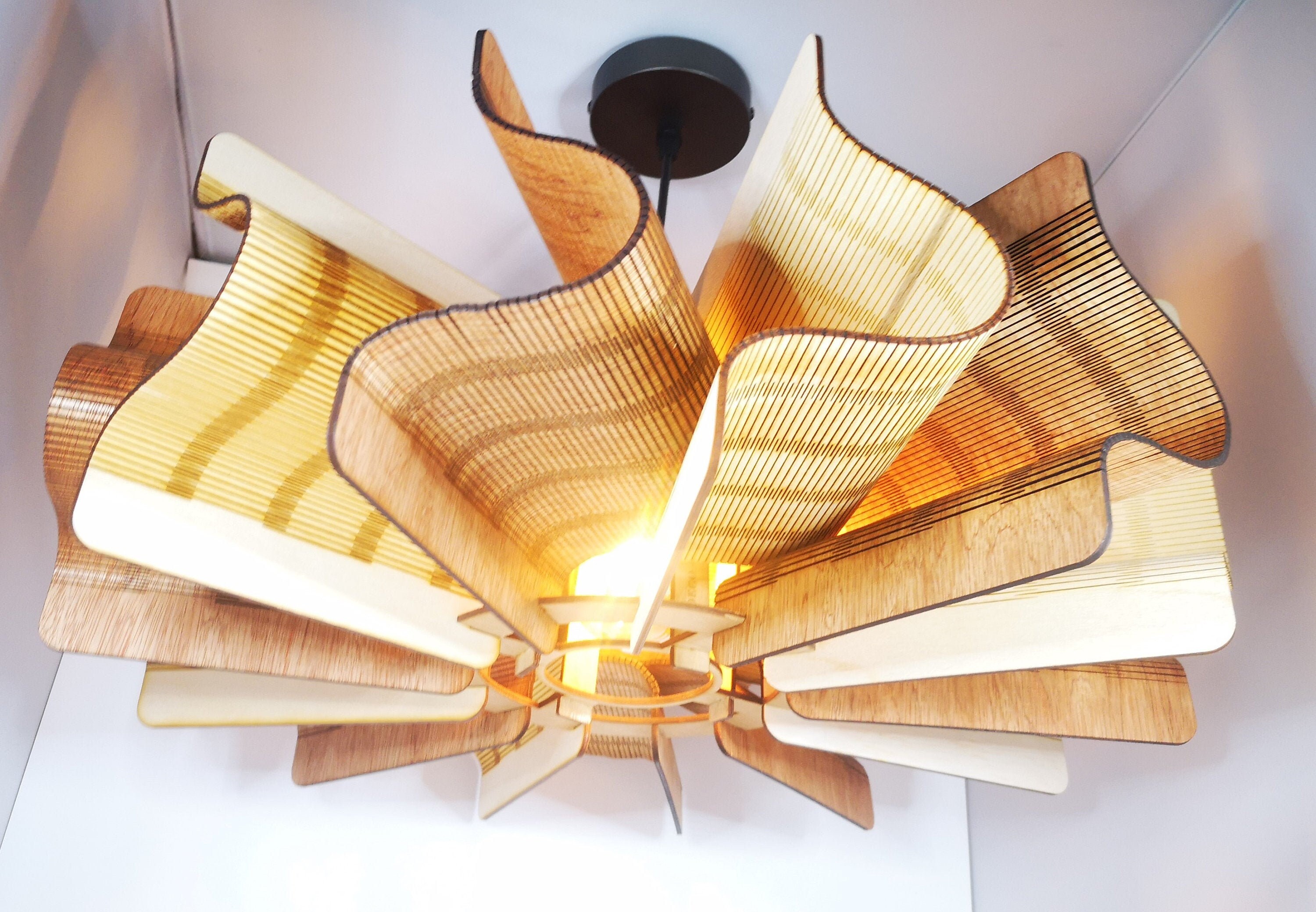 Suspension Lustre Luminaire en Bois Helix - Made in France By Sqydeco