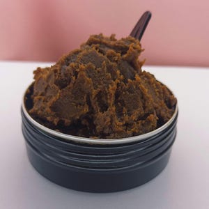 100% Pure Batana oil (origin West Africa), cold pressed