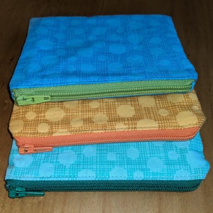 Pochette pour cartes de crédit ou porte-monnaie avec doublure zippée