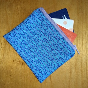 Pochette pour cartes de crédit ou porte-monnaie avec doublure zippée