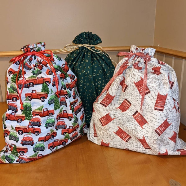 Reusable Christmas and holiday fabric gift bags, eco-friendly