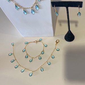 Blauer Topas März Geburtsstein birnenförmige Lünette Set baumeln Armband 14k gold filled Kette.