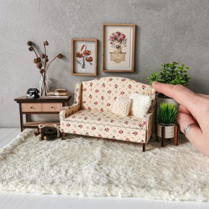 Miniature Floral Sofa: 1/12 Scale Dollhouse Furniture