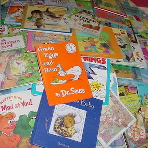 HUGE Lot Of 50 Childrens Storytime Reading Bedtime Story Time HP/PB Read to Me Toddler DayCare Kids Books Random Mix Assorted **Free Ship**