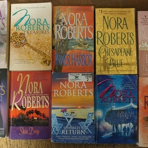 Lot of 10 Nora Roberts Romance Set Paperback random Books Mix Fiction ...