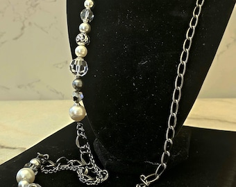 BRIGHTON Kristallpärla Silverpärla Hematit Kedja 125 cm Halsband