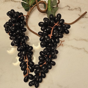 Plastic Purple Grape Vines 2 Bunches