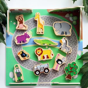 Wooden Zoo Animal Set, Zoo Animals Play Set with Display Tray , Wooden Toy, Toddler Birthday Gift zdjęcie 2