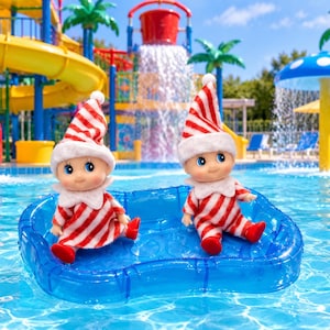Pool-Wasserspaß für Kleinkinder oder Baby-Elfen. Besuchen Sie mich für Ihre Weihnachtselfenkleidung, Accessoires und Requisiten für ein schnelles und einfaches Elfen-Setup.