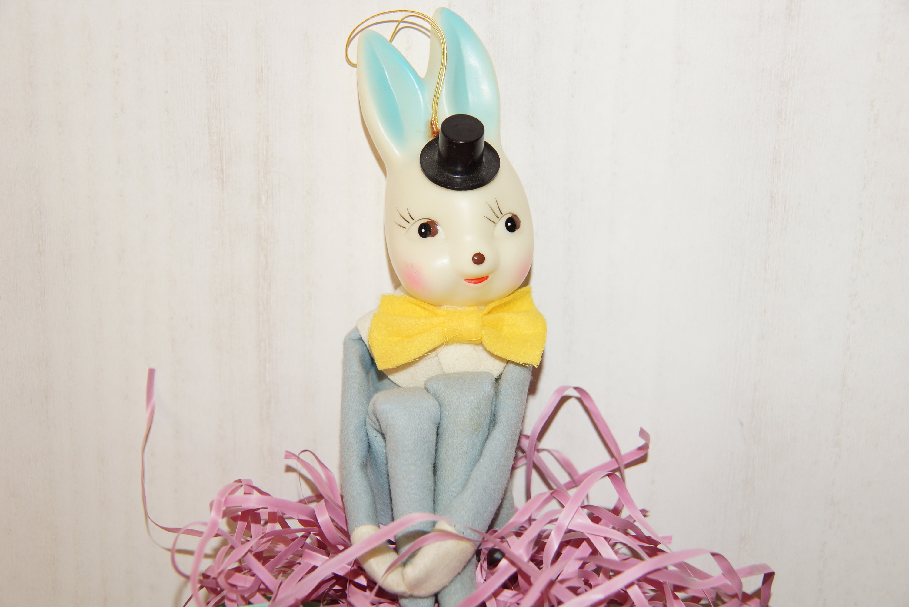 White Chalk Ware Sleeping Bunny Rabbit With Pink Bow Figurine Home Decor  Easter Decoration 