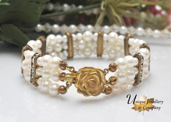 Swarovski strand pearl bracelet discount