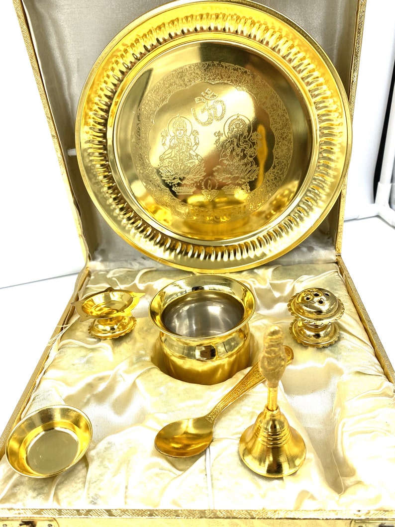 Idee regalo d'oro 24K oro placcato , Pooja Thali, regalo di festa unico USA SELLER Diwali Natale Capodanno Regalo Set immagine 5