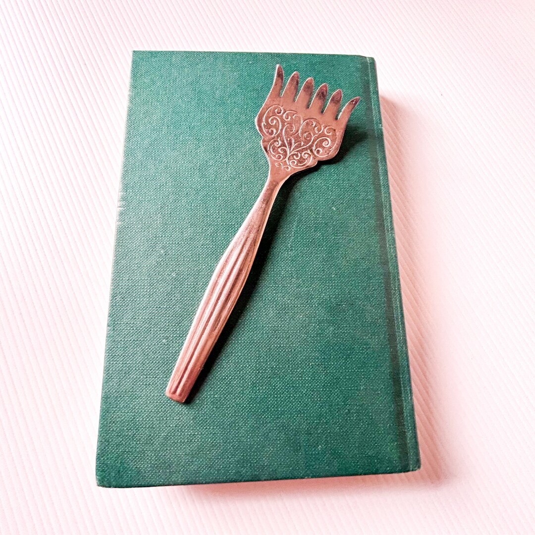 Vintage Serving Fork, 1950s Mayell Made in England. Sardine Fork