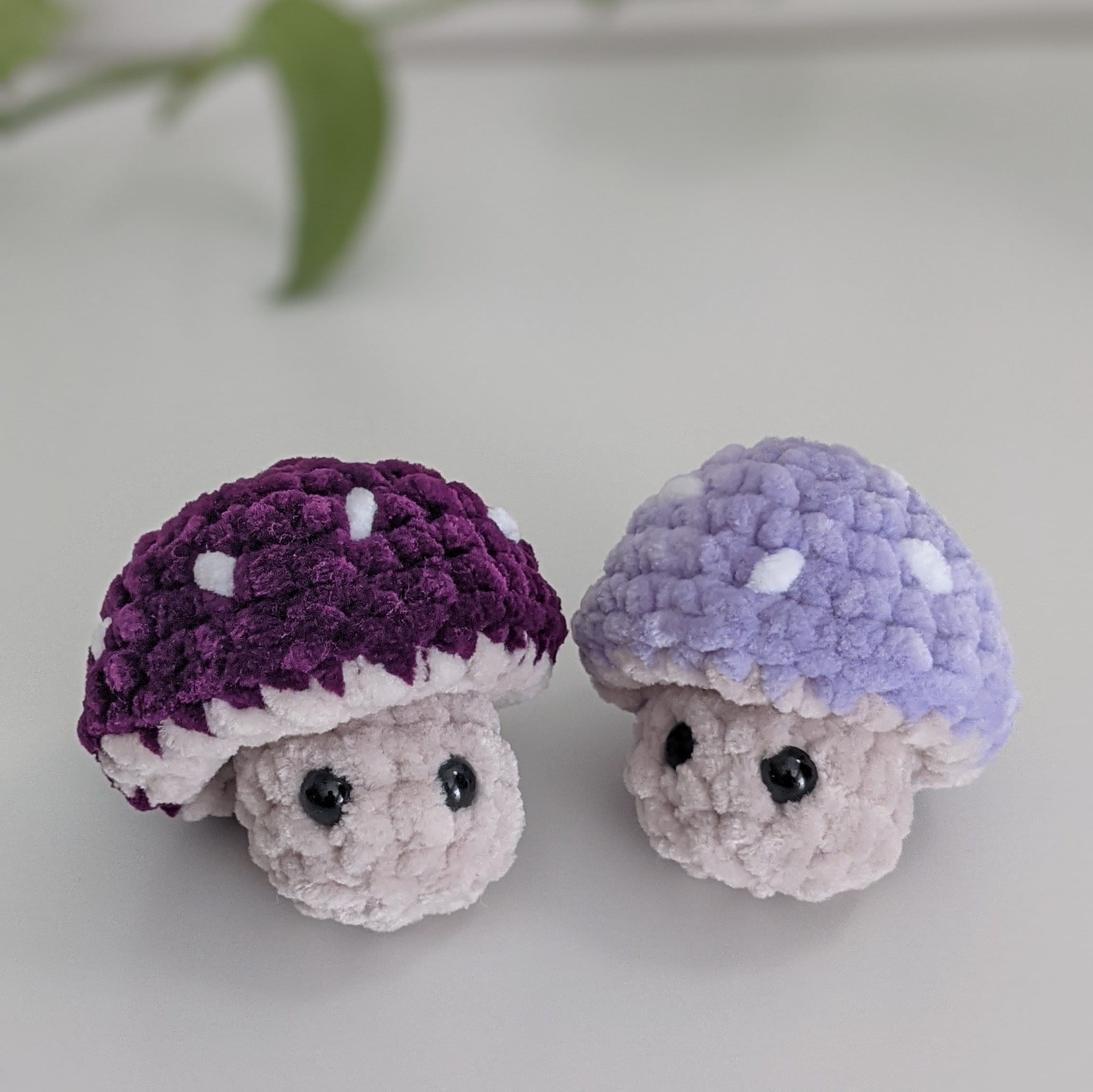 Mini Crochet Pop-up Mushroom Lucky Charm Gift Anti-stress Emotional Support  Handmade Collection Grigri 