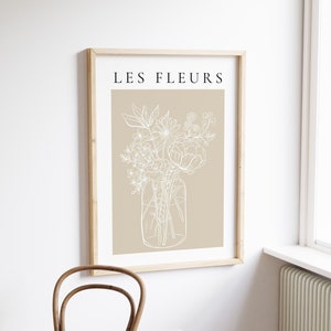 Impresión botánica de flores neutras, arte mural floral con ramo de flores, dibujo de líneas finas moderno, estética bohemia francesa, póster en beige y blanco