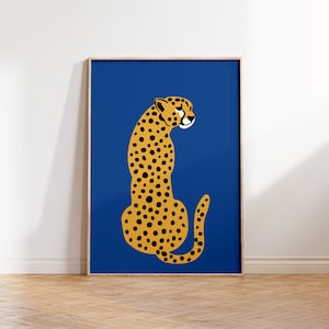 Impressão de chita, impressão de arte de leopardo de safira, decoração de casa Boho, arte de parede em azul safira profundo, pôster de selva, arte de chita mínima, arte de animais