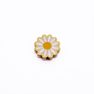 18K Gold Plated Daisy Flower Charm, Small Flower Charm,Nature charms Necklace Bracelet Charm