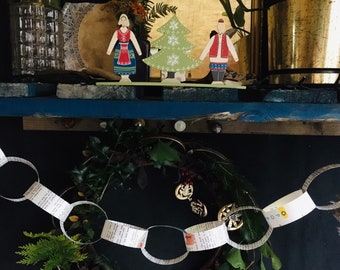 Vintage Book Paper Chains: Eco-Friendly Party Decorations (7m, 100 Pieces)