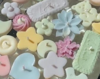 Soy Wax Floating Candles | Candles in the Water | Table Decorations | Cute floating candles | Cute floating tealight candles